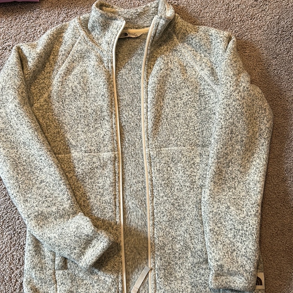 North Face girls size 10/12 zip up jacket